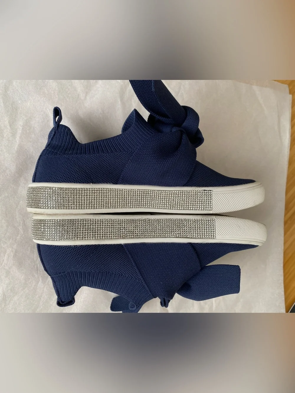 bernie mev. Kids Navy Knit Bow Slip-On Sneakers EU size 38 US approx 7.5